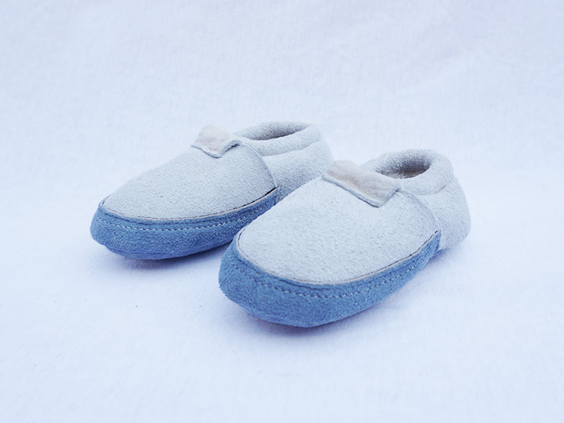 Lammfell Babyschuhe