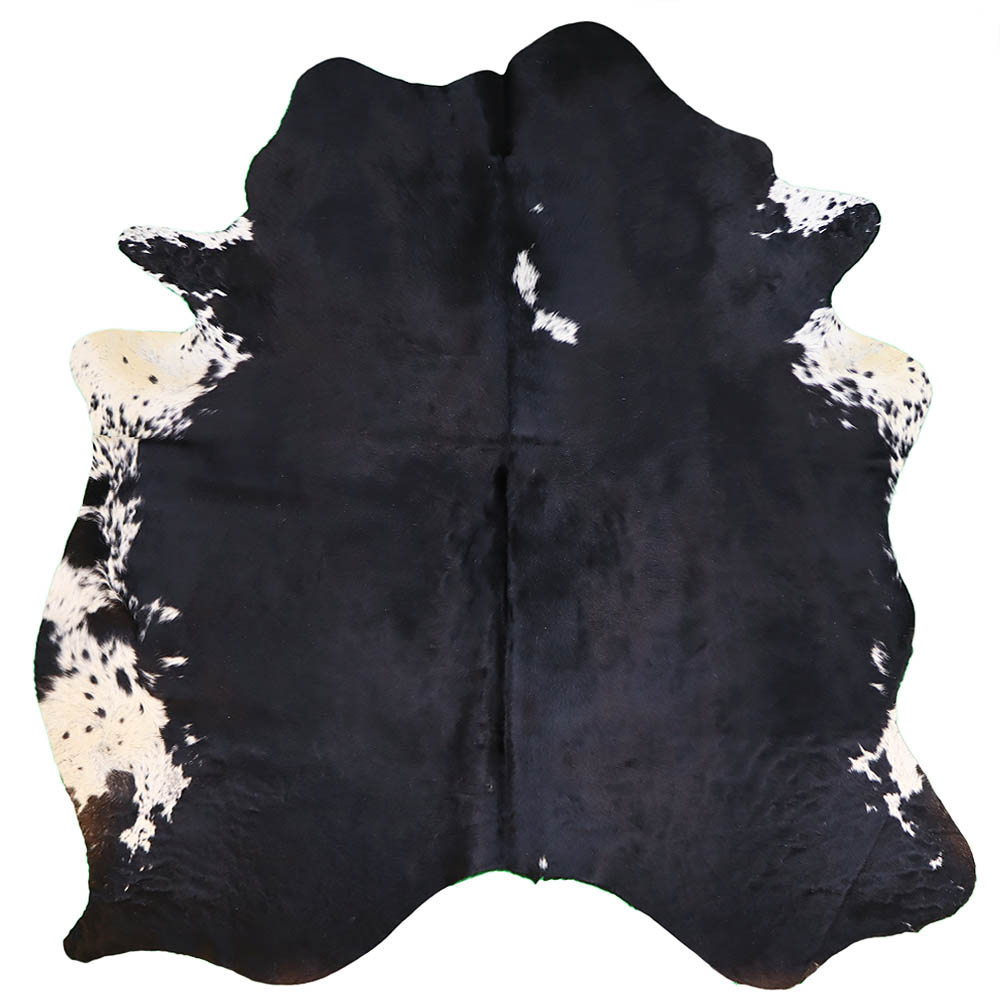 Kuhfell 347 Schwarz-Weiß, 210 × 180 cm – Gesamtansicht