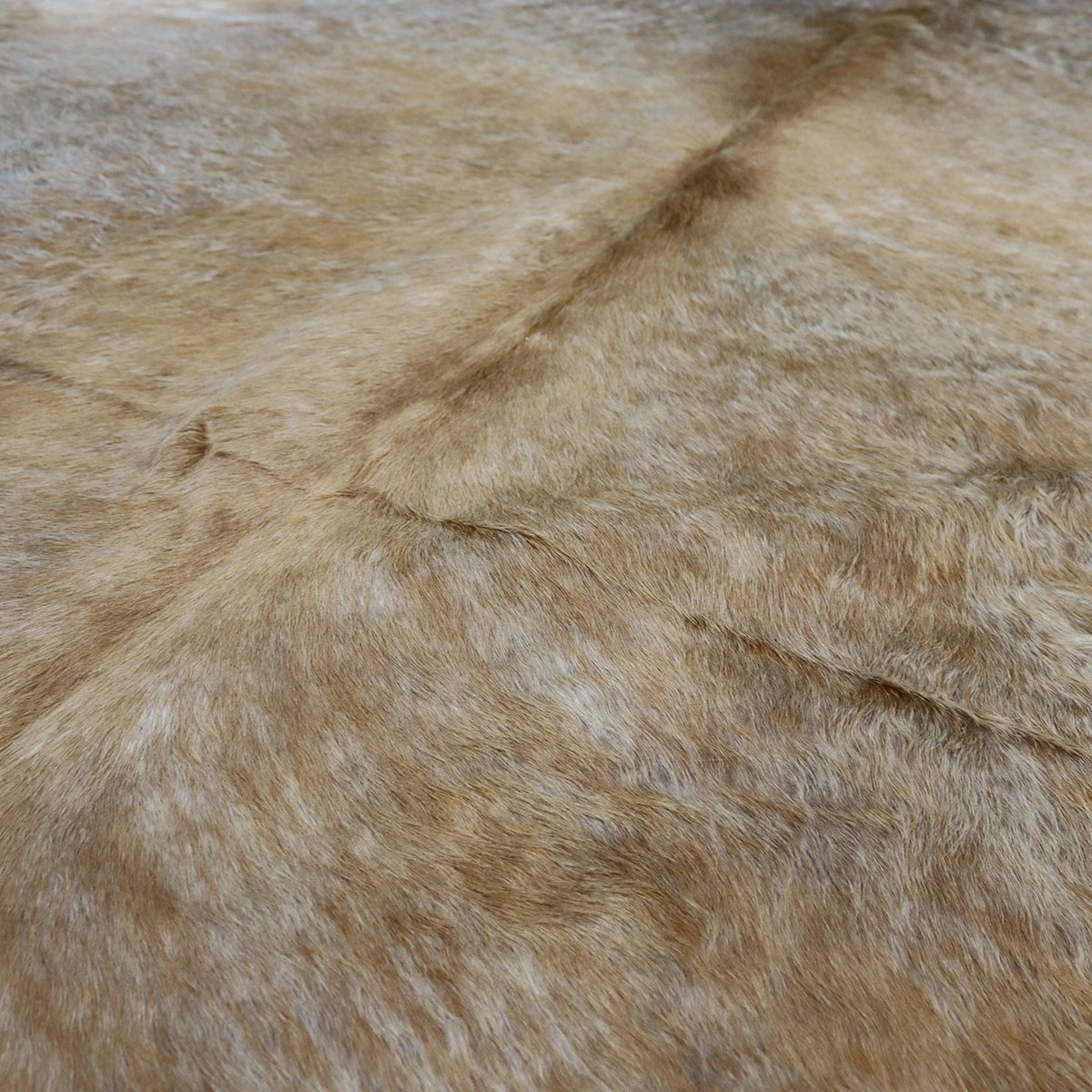 Kuhfell 608 – Beige, 215 × 200 cm – Ansicht 2